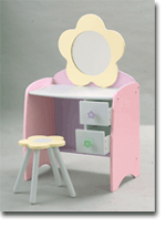 FREE SHIPPING - Daisies - Vanity Set